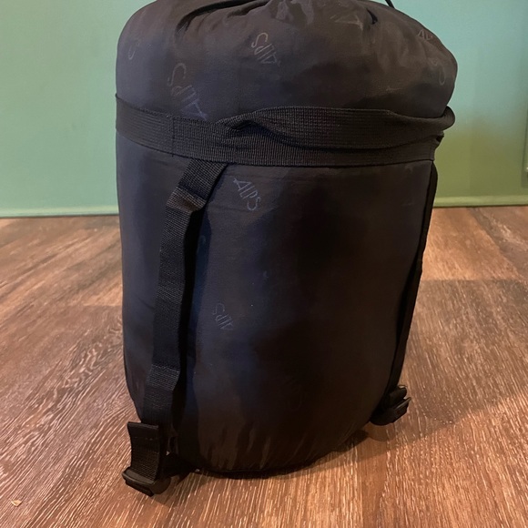 Alps Mummy Sleeping Bag Blue Springs 20 Warm Compression Camping Single Hiking - Picture 13 of 14